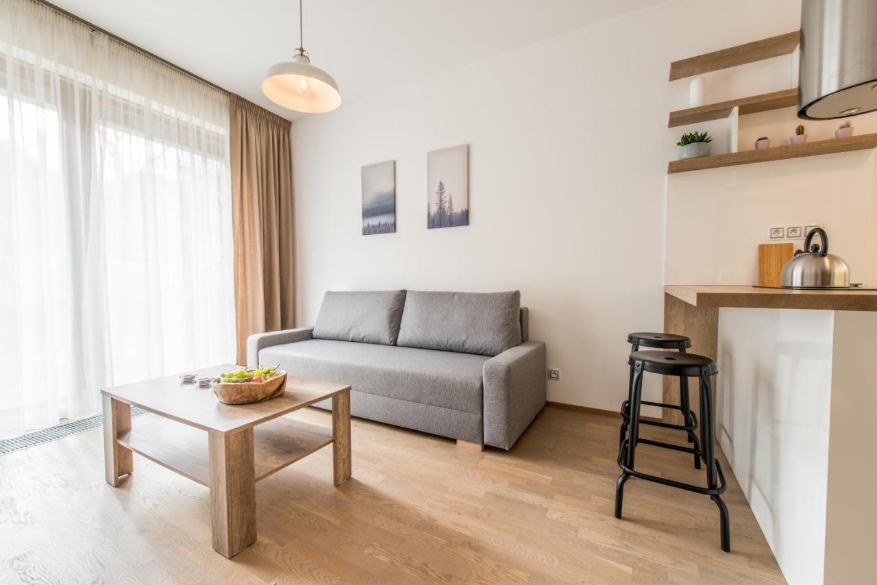Mozart Central Apartments With Garage Praga Esterno foto